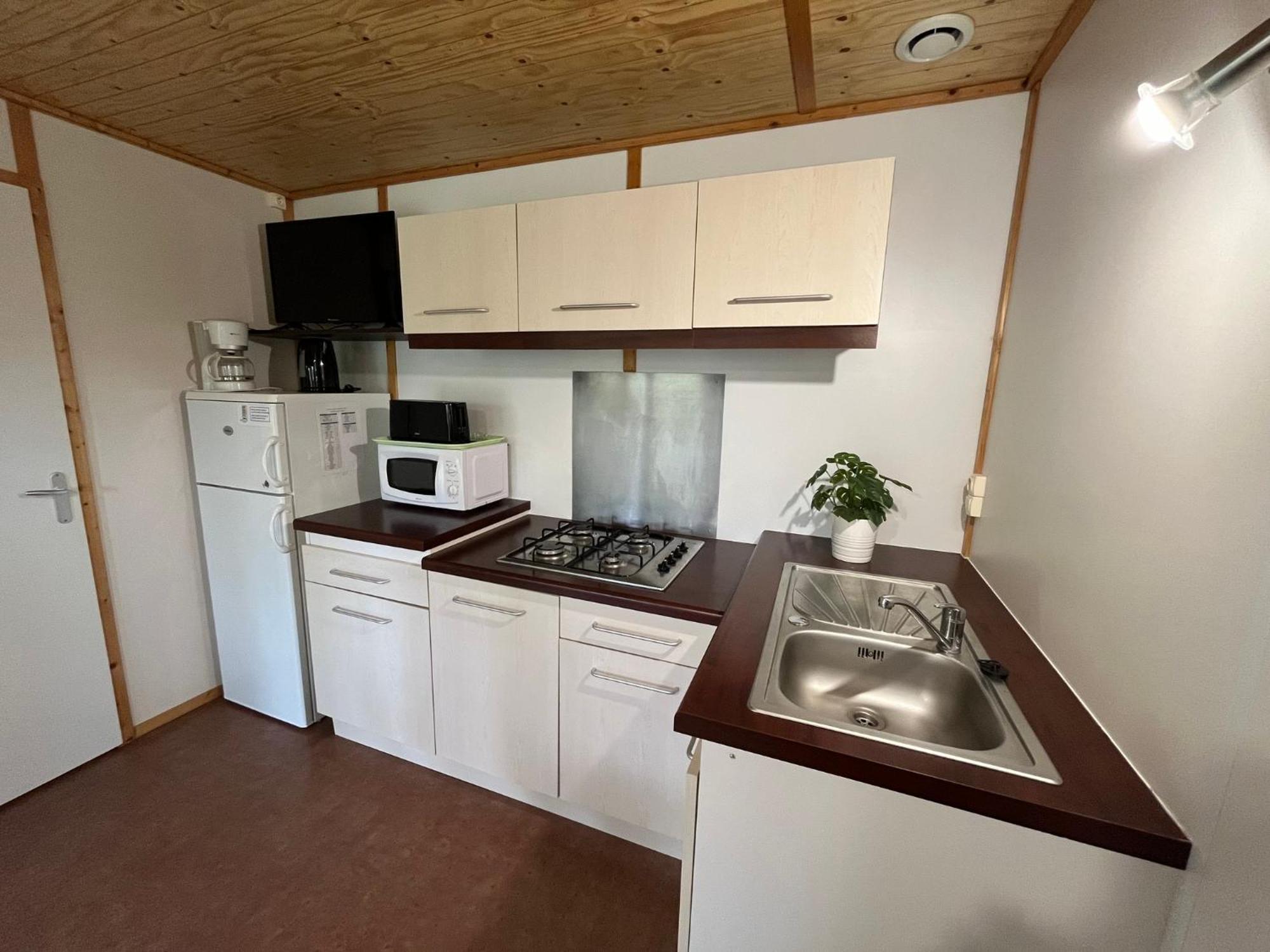 Camping Du Lac Marcillac-la-Croisille Esterno foto